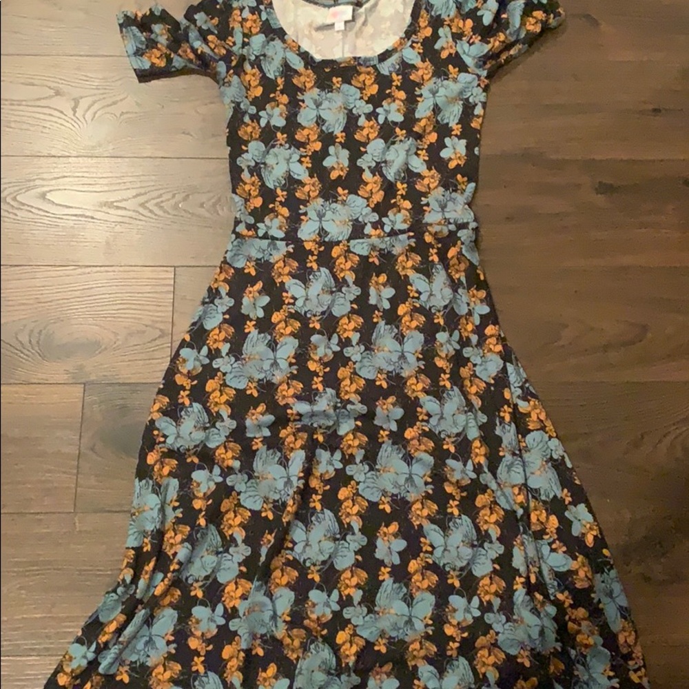 Lularoe Amelia dress